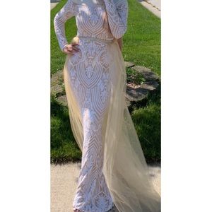 Elegant sequins dress